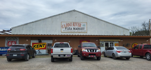 Viks Caddo River Flea Market - Glenwood, Arkansas  71943