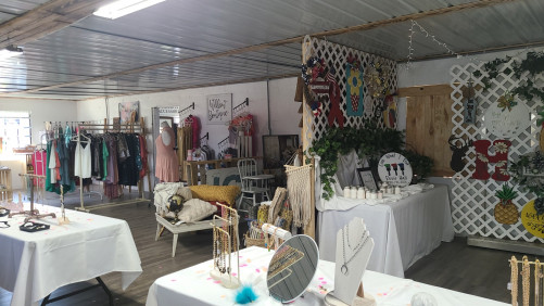 Dishman's Hurley Flea Market - Moss Point, Mississippi 39562