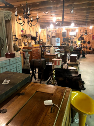 Big Valley Antique Center - Reedsville, Pennsylvania 17084