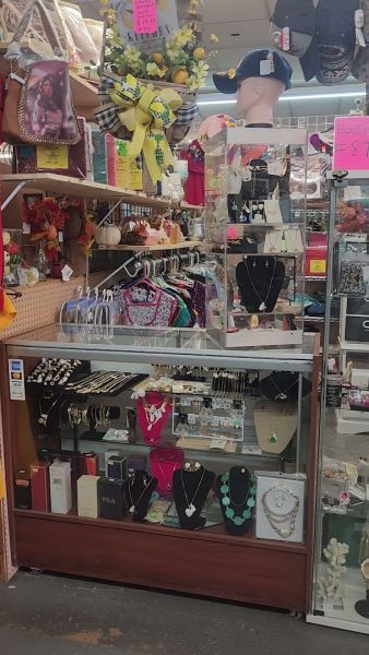 Webbs Indoor Flea Market - Fort Worth, Texas 76111