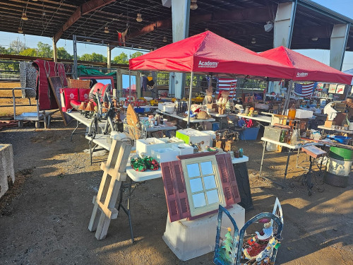 Franklin Flea Market - Franklin, Tennessee 37064