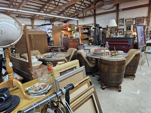 Seekers Flea Market - Clarksville, Tennessee 37042