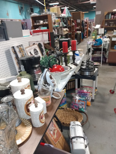 Shawn's Flea Market - Berea, Kentucky 40403