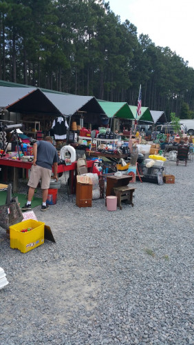 Lake Gaston Flea Market - Henrico, North Carolina 27842
