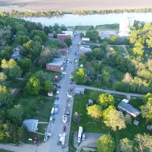 White Cloud Flea Market - White Cloud, Kansas 66094