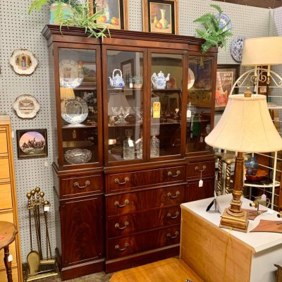 Urban Suburban Antiques - Birmingham, Alabama 35212